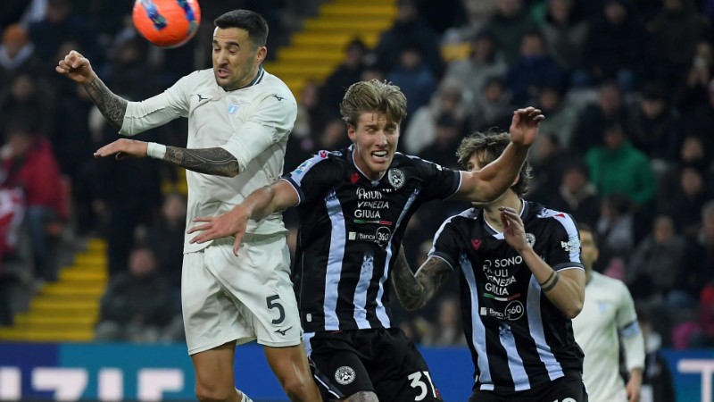 Udinese gặp khó khi tiếp đón Lazio